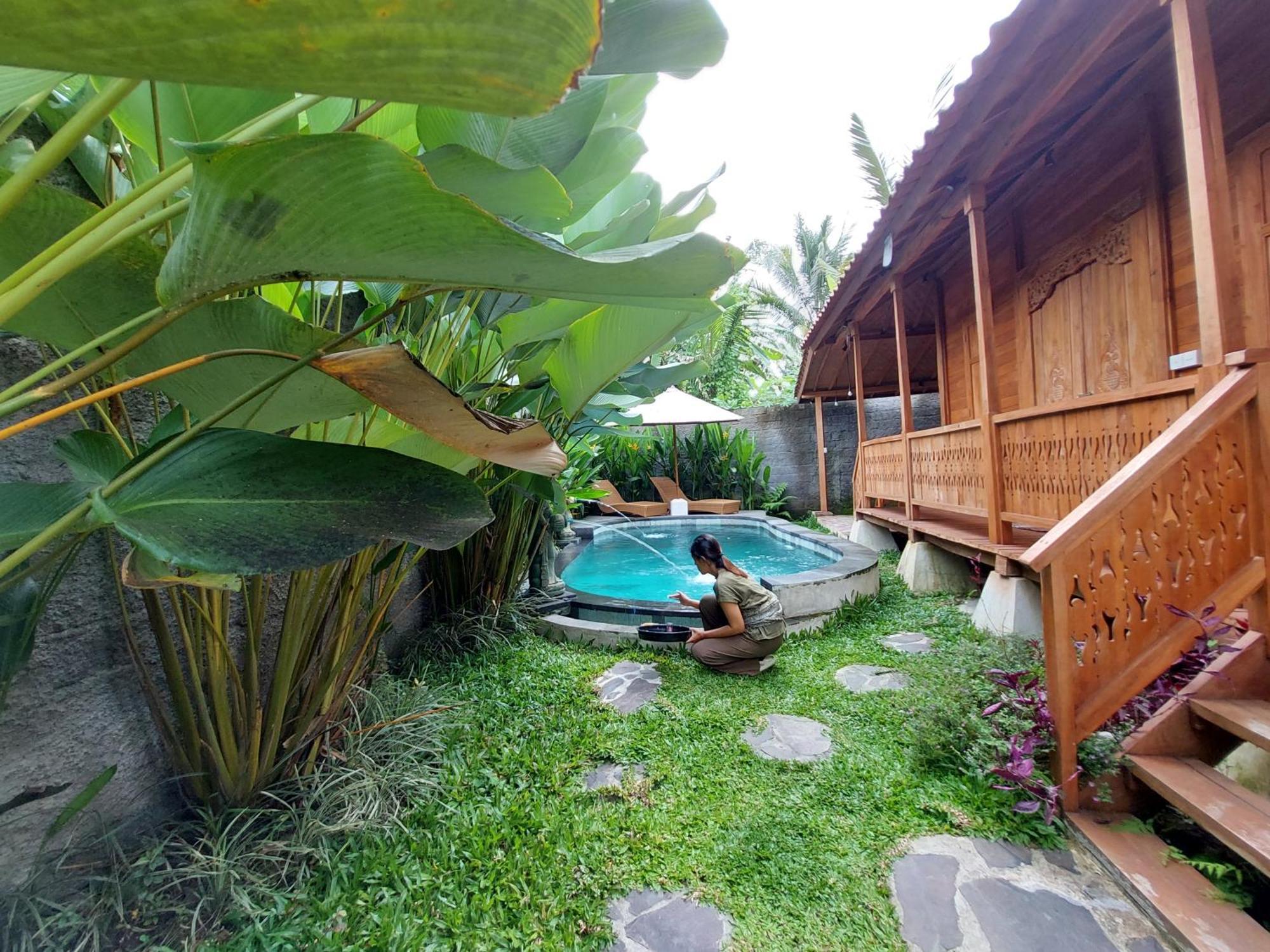 D'ethnic Private Villa *